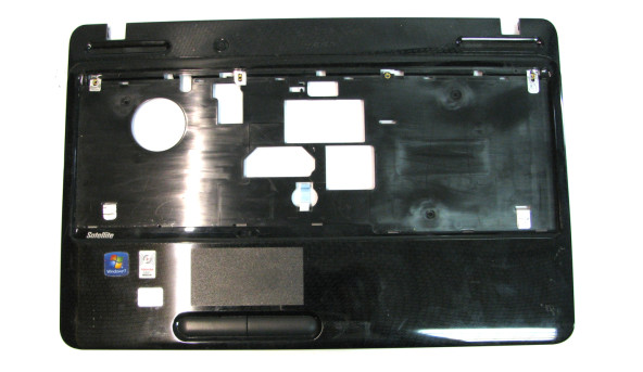 Средняя часть корпуса для ноутбука TOSHIBA L650 L650D L655 L655D V000210750 B0443901 Б/У