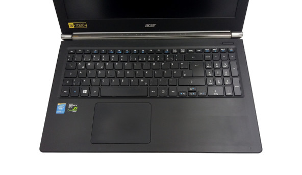 Игровой ноутбук Acer Nitro VN7-571G I5-5200U 12 RAM 128 SSD NVIDIA GeForce GTX 850M [IPS 15.6" FullHD] - Б/У