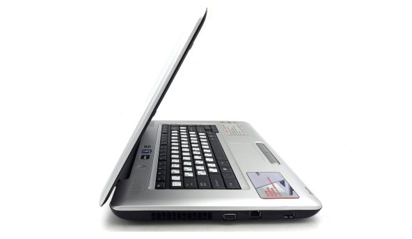 Ноутбук Toshiba Satellite L445 AMD Sempron SI-42 4 GB RAM 320 GB HDD ATI Radeon HD 3100 [15.6"] - ноутбук Б/В - 492417