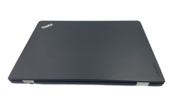 Ноутбук Lenovo 13 2nd Gen Intel Core I5-7300U 8 GB RAM 128 GB SSD M.2 [13.3"] - ноутбук Б/В - 493008