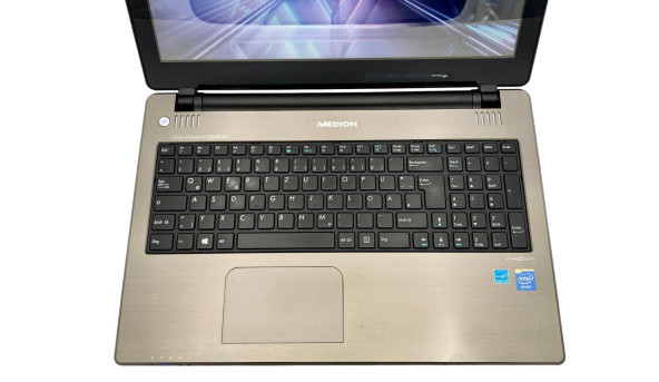 Ноутбук Medion E6240T Intel Celeron N2920 (1.86Hz) 4 GB RAM 500 GB HDD [15.6"] - ноутбук Б/У