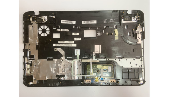 Средняя часть корпуса для ноутбука Toshiba Satellite C850 H000038490 13N0-ZWA1E01 Б/У - 495050