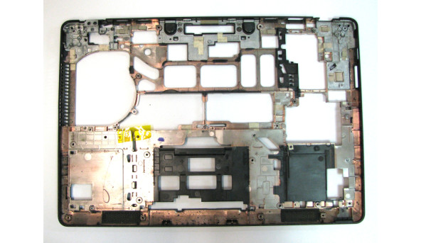Середня частина корпуса для ноутбка Dell Latitude E5450 AP13D000800 Б/В - 498435