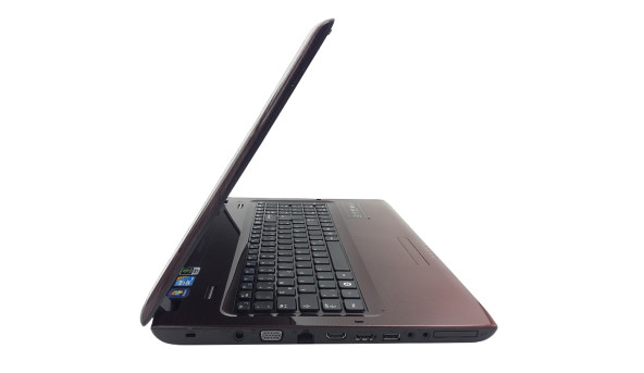 Ноутбук Samsung R780 Intel Core I3-350M 8 GB RAM 500 GB HDD Nvidia GeForce GT 330M [17.3"] - ноутбук Б/У - 498810