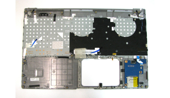 Середня частина корпуса Samsung NP700Z5A NP700Z5B NP700Z5C 700Z5A 700Z5B 700Z5C GR BA75-03510C Б/В - 499383
