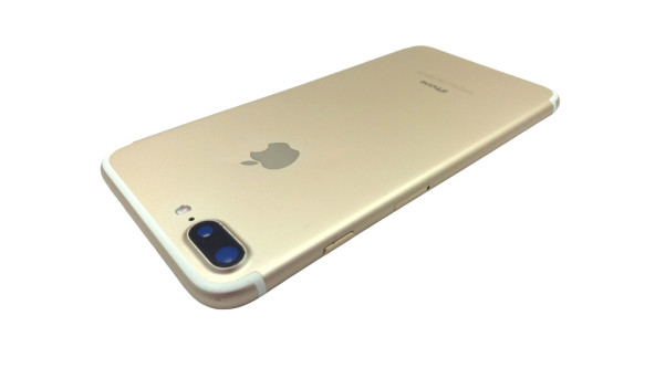 Уцінка Смартфон Apple iPhone 7 Plus A1661 128GB 7/12+12 MP NFC iOS 15.7.8 [IPS 5.5"] - смартфон Б/В