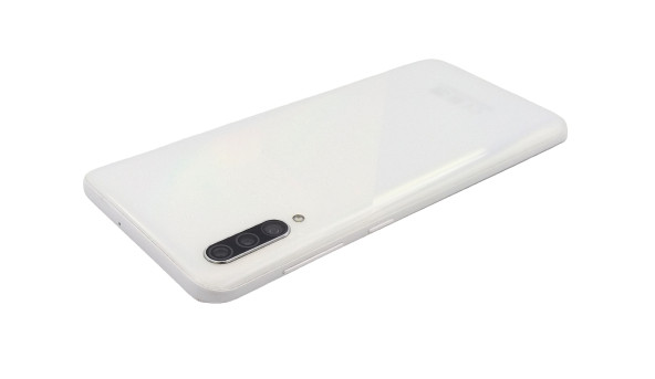Смартфон Samsung Galaxy A30s Exynos 7904 3/32 GB 16/25+5+8 MP NFC Android 11 [SuperAMOLED 6.4"] - смартфон Б/В