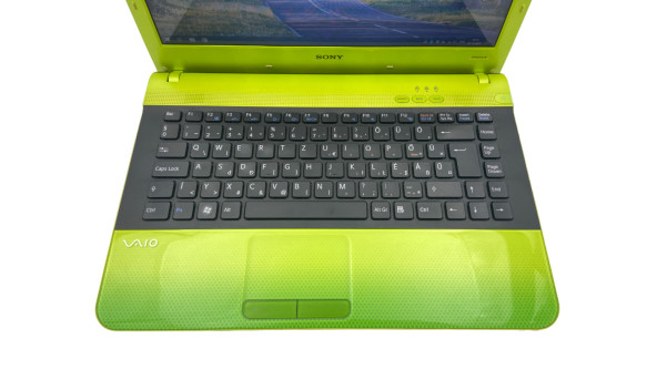 Ноутбук Sony PCG-61211M Intel Core i3-370M 8 GB RAM 500 GB HDD [14"] - ноутбук Б/У - 500076