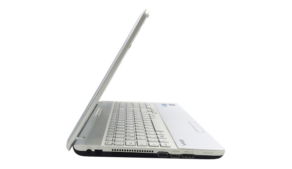 Ноутбук Sony Vaio PCG-71311M Intel Core I3-370M 6 GB RAM 1000 GB HDD [15.6"] - ноутбук Б/В - 500084
