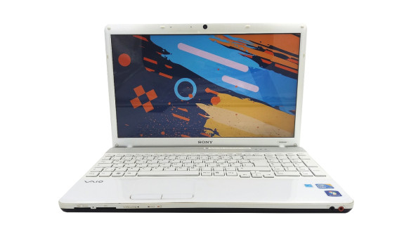 Ноутбук Sony Vaio PCG-71311M Intel Core I3-370M 6 GB RAM 1000 GB HDD [15.6"] - ноутбук Б/В - 500084