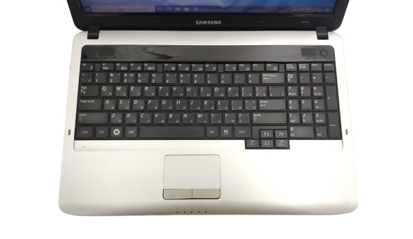 Ноутбук Samsung RV510 Intel Core 2 Duo T4600 4 GB RAM 320 GB HDD [15.6" HD] - ноутбук Б/У