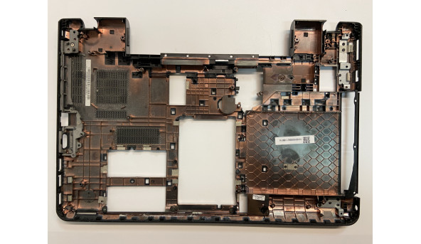 Нижняя часть корпуса для ноутбука Lenovo E560 AP0ZR000100 Б/У - 500723