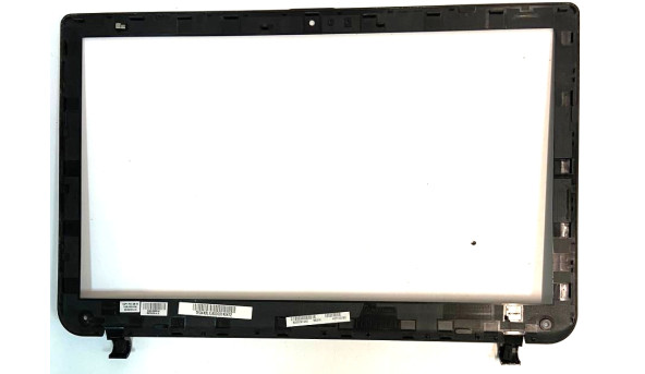 Рамка для ноутбука Toshiba Satellite L50D-b 15.6" A000291040 EABLI00201A Б/В - 500873