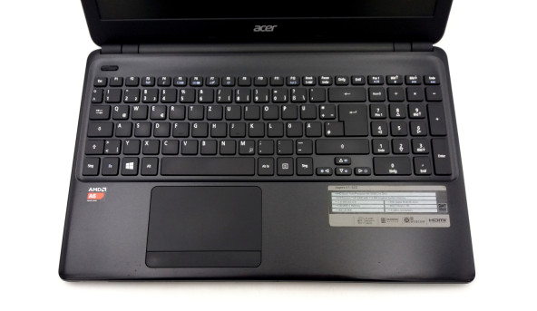 Ноутбук Acer Aspire ES1-552 AMD A6-5200 8 GB RAM 1000 GB HDD [15.6"] - ноутбук Б/В - 500992