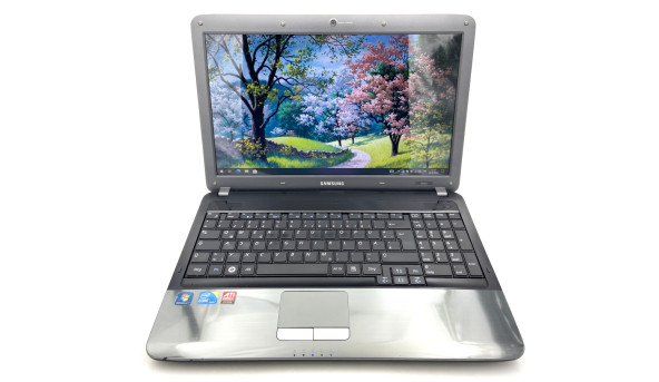 Ноутбук Samsung R530 Intel Core i5-460M 8GB RAM 500GB HDD ATI Mobility Radeon HD 4500 [15.6"] - ноутбук Б/У
