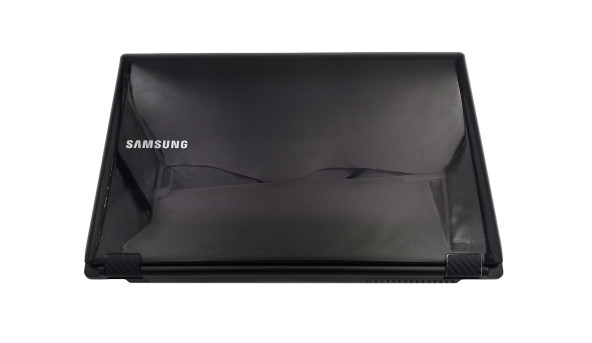 Ноутбук Samsung RC530 Intel Core I7-2630QM 8 GB RAM 240 GB SSD NVIDIA GeForce GT 540M [15.6"] - ноутбук Б/У - 501064