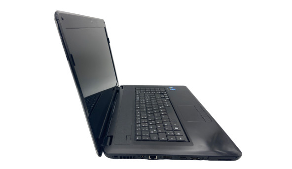 Ноутбук Medion E7214 Intel Core i7-620M 6 GB RAM 240 GB SSD + 500 GB HDD [17.3"] - ноутбук Б/У - 501093