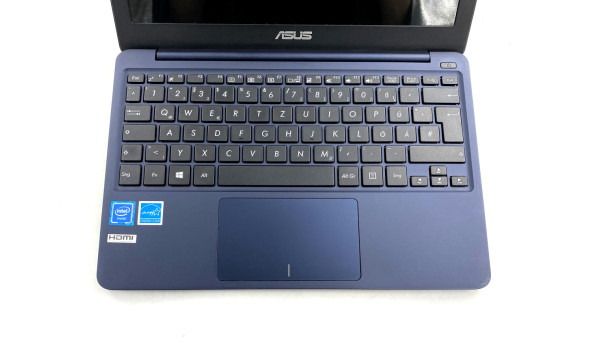 Нетбук Asus EeeBook X206H Intel Atom x5-Z8350 2 GB RAM 32 GB SSD [11.6"] - Б/В - 501099