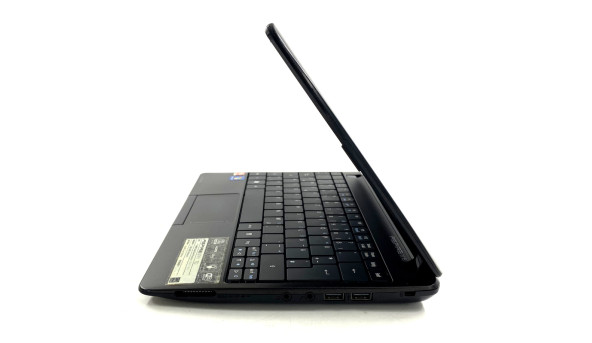 Нетбук Acer Aspire One 722 AMD C-50 2 GB RAM 120 GB SSD [11.6"] - Б/В - 501102