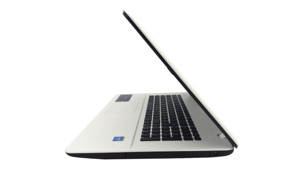 Ноутбук Asus F751MA Intel Celeron N2930 8 GB RAM 240 GB SSD 500 GB HDD [17.3"] - ноутбук Б/В - 501363