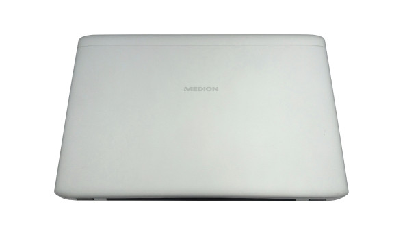 Ноутбук Medion Akoya E7420 Intel Core I3-6100U 8 GB RAM 120 GB SSD 500 GB HDD [IPS 17.3" FullHD] - ноутбук Б/В - 501365