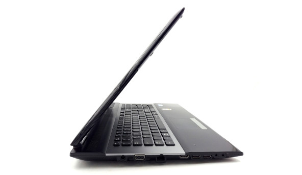 Ноутбук Samsung RC730 Intel Core I7-2630QM 8 RAM 120 SSD 640 HDD NVIDIA GeForce GT 540M [17.3"] - ноутбук Б/У - 501366