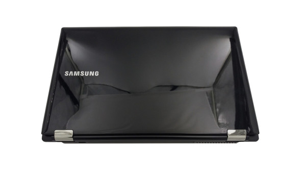 Ноутбук Samsung RC730 Intel Core I7-2630QM 8 RAM 120 SSD 640 HDD NVIDIA GeForce GT 540M [17.3"] - ноутбук Б/В