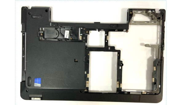 Нижня частина корпусу для ноутбука Lenovo ThinkPad E540 ap0sk000510 Б/В