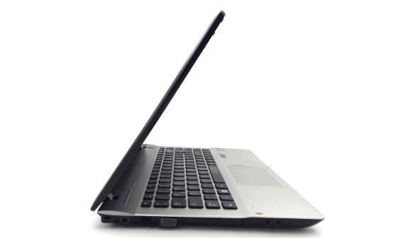 Ігровий ноутбук Samsung QX412 Intel Core I5-2410M 6 GB RAM 250 GB SSD NVIDIA GeForce GT 520M 14" - ноутбук Б/В - 501954