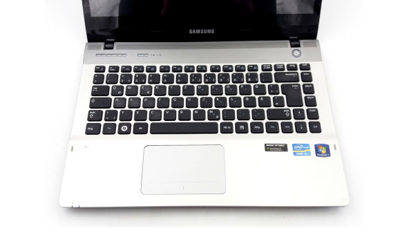 Ігровий ноутбук Samsung QX412 Intel Core I5-2410M 6 GB RAM 250 GB SSD NVIDIA GeForce GT 520M 14" - ноутбук Б/В - 501954