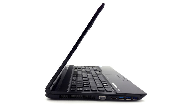 Ноутбук Fujitsu Lifebook AH532 Intel Core i5-3210M 8 GB RAM 240 GB SSD [15.6"] - ноутбук Б/В