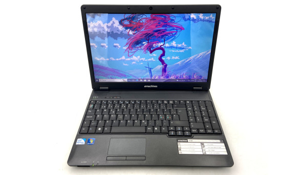 Ноутбук Emachines E728 Intel Pentium T4500 4 GB RAM 250 GB HDD [15.6"] - ноутбук Б/У