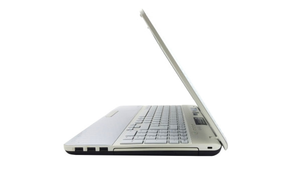 Игровой ноутбук Sony VAIO PCG-71811M Intel Core I3-2350M 8 RAM 240 SSD NVIDIA GeForce 410M [15.6"] - Б/У - 502055