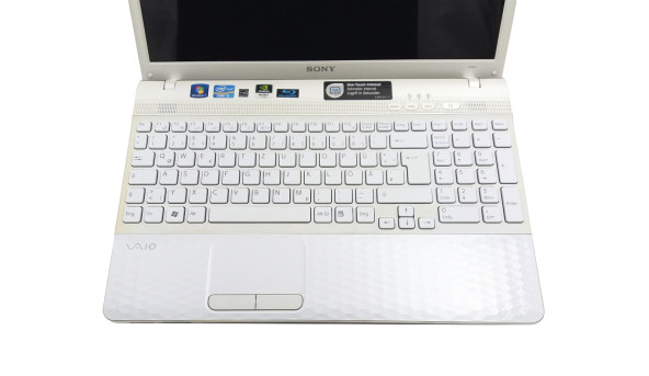 Игровой ноутбук Sony VAIO PCG-71811M Intel Core I3-2350M 8 RAM 240 SSD NVIDIA GeForce 410M [15.6"] - Б/У - 502055