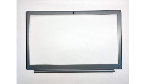 Рамка матрицы для ноутбука PEAQ C150 i3 Б/У