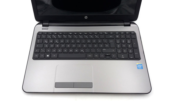 Ноутбук HP Compaq 250 G3 Intel Celeron N2840 4 GB RAM 320 GB HDD [15.6"] - ноутбук Б/В