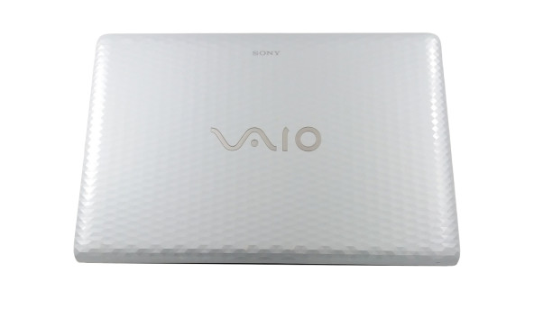 Ноутбук Sony VAIO PCG-71811M Intel Core I3-2330M 6 GB RAM 320 GB HDD [15.6"] - Б/У