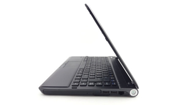 Ноутбук Sony Vaio PCG-51211M Intel Core I3-330M 4 GB RAM 320 GB HDD [13.3"] - ноутбук Б/У - 502146