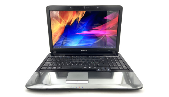 Ноутбук Samsung R540 Intel Core i3-380M 6 GB RAM 1000 GB HDD [15.6"] - ноутбук Б/У - 502155