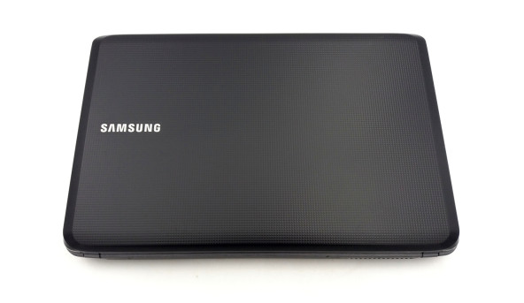 Ноутбук Samsung R530 Intel Celeron T3300 4 GB RAM 250 GB HDD [15.6"] - ноутбук Б/У