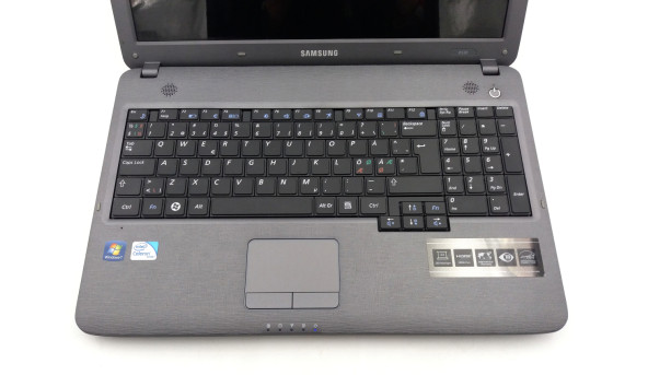 Ноутбук Samsung R530 Intel Celeron T3300 4 GB RAM 250 GB HDD [15.6"] - ноутбук Б/В - 502168