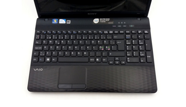 Ноутбук Sony Vaio PCG-71911m Intel Core i3-2310M 6 GB RAM 120 GB SSD 320 GB HDD [15.6"] - ноутбук Б/В - 502174