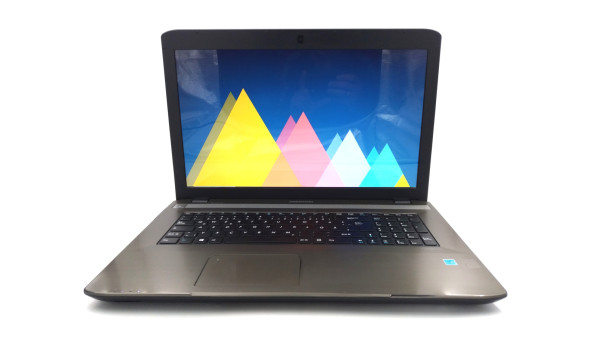 Ноутбук Medion Akoya E7226 Intel Celeron N2930 8 GB RAM 240 GB SSD [17.3"] - ноутбук Б/В - 502180