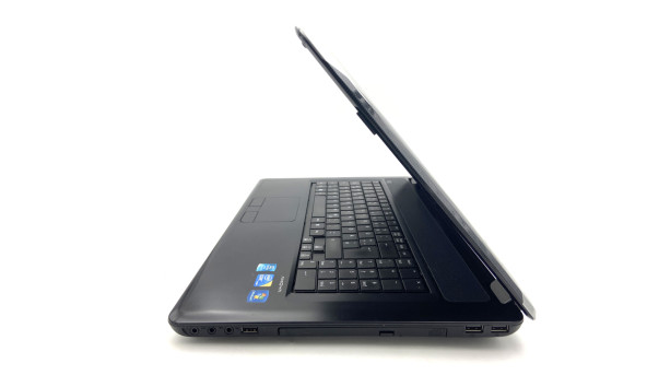 Ноутбук Medion E7214 Intel Core i5-540M 6GB RAM 1000GB HDD [17.3"] - ноутбук Б/В - 502182