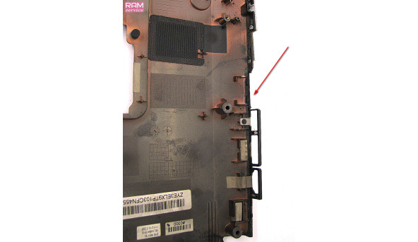 Нижня частина корпуса, для ноутбука, HP Pavilion dv7, 17.3", ZYE3ELX9TP, Б/В, Є подряпини та потертості Є пошкодження (фото) - 50221