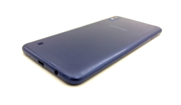 Смартфон Samsung Galaxy A10 2019 SM-A105F Exynos 7884 2/32 GB 5/13 MP Android 9 [TFT 6.2"] - смартфон Б/В - 503129