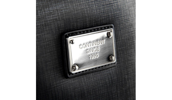 Сумка для ноутбука Continent Сумка для ноутбука CM-151BK черная 10.6&quot;-12&quot;