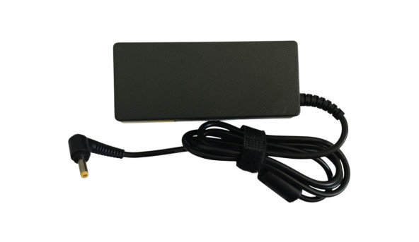 Блок живлення для ноутбука Acer YDS65 65 Вт 19 В 3.42 А 4.0 x 1.7mm OEM