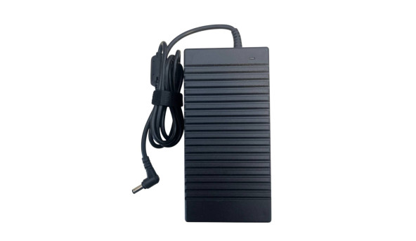 Блок живлення для ноутбука Asus 180 Вт 19 В 9.5 A 5.5x2.5mm ADP-180FB OEM
