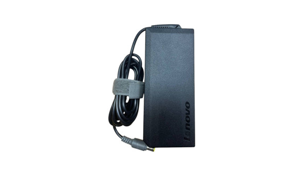 Блок живлення для ноутбука Lenovo 135 Вт 20 В 6.75 A 7.9x5.5mm 45N0055 Orig